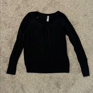 Mondetta Black Tie Front sweatshirt